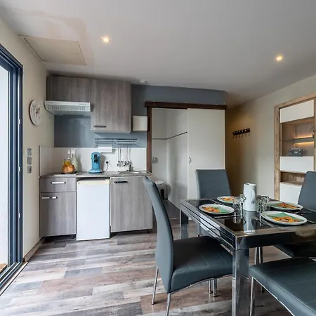 Apartamento Le Littoral - Piscine Et Aux Pieds